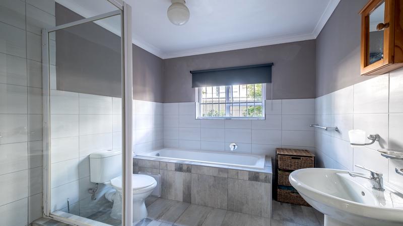 4 Bedroom Property for Sale in Milnerton Ridge Western Cape
